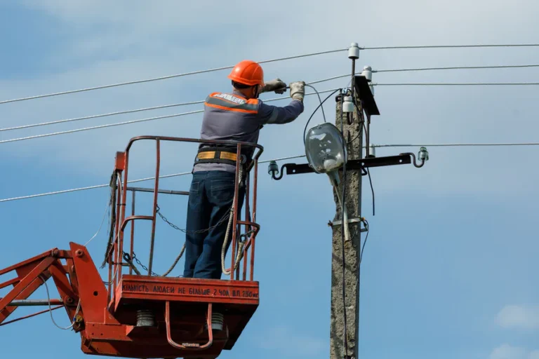Уряд виділив понад 240 млн гривень на доплату енергетикам
