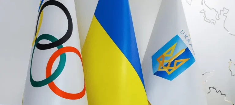 МОК вирішив допустити білорусів до змагань під національною символікою. Україна висловила протест та розчаруванняНОК України засудив рішення МОК про допуск білорусів до змагань під національним прапором. Комітет наголосив на неприпустимості
підтримки агресора.Спорт • 7 травня, 15:31 • 2580 перегляди