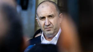 У Болгарії затвердили новий уряд на чолі з проросійським експрезидентом Радевим