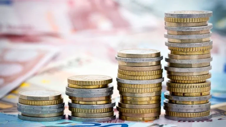 Українці цьогоріч сплатили 15,8 млрд грн земельного податку – на 14,3% більше, ніж торік
