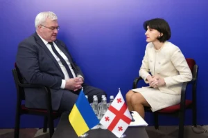 Грузія заявила про готовність до відновлення відносин з Україною після зустрічі глав МЗС
