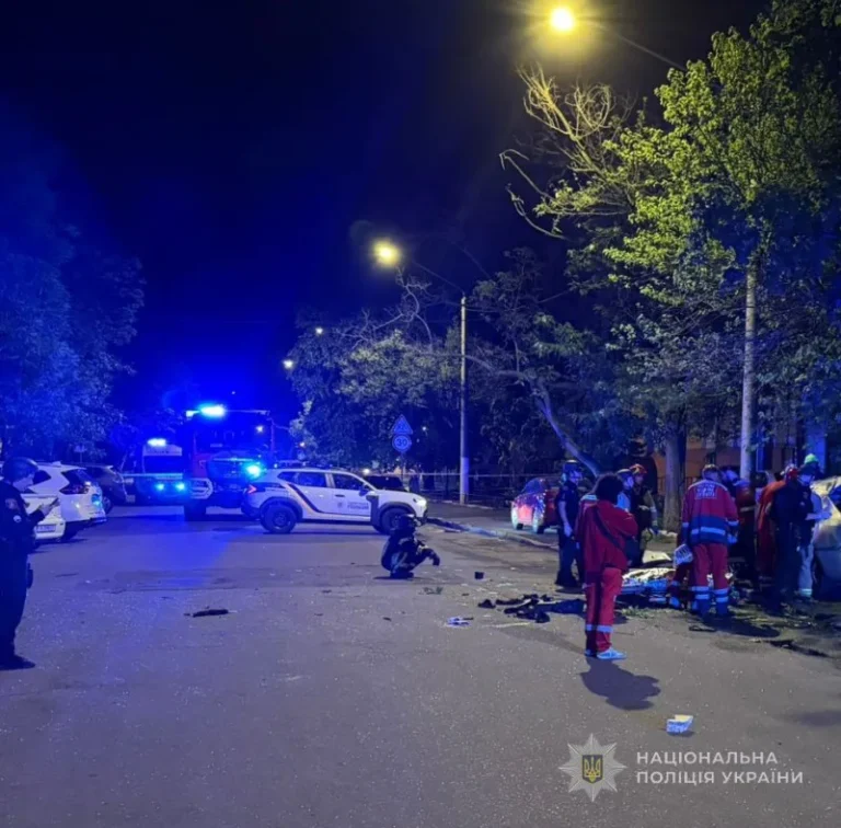 В Одесі СБУ розслідує вибух автомобіля як теракт унаслідок якого постраждали двоє людей