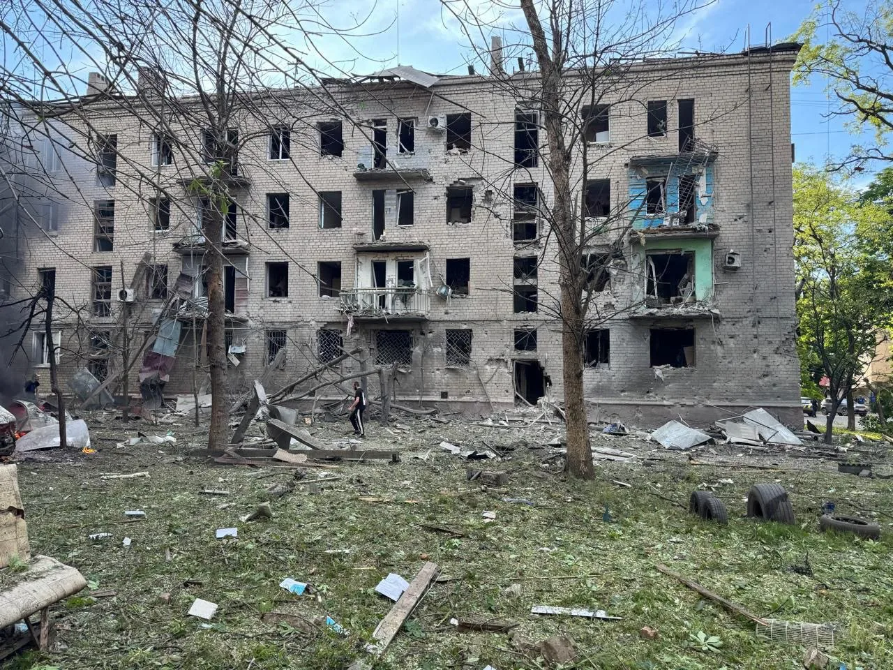 Окупанти скинули на центр Краматорська дві авіабомби, п