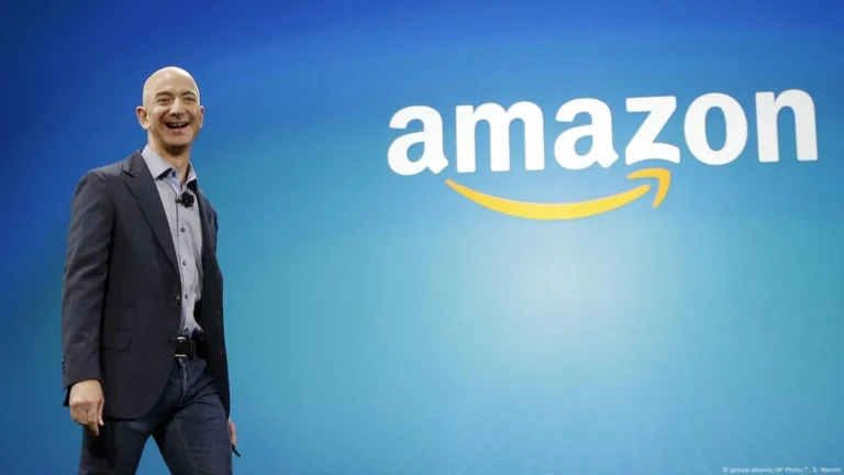 Рекордне розміщення облігацій Amazon сколихнуло кредитний ринок КанадиAmazon залучила рекордні 14 млрд канадських доларів через випуск облігацій. Угода спричинила розпродаж інших активів та зростання
ризикових спредів.Економіка • 11 червня, 00:38 • 3838 перегляди
