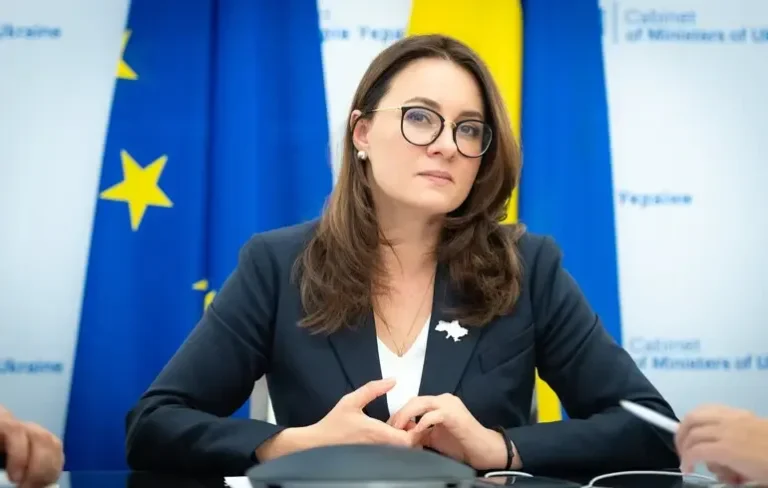 В Україні стартувала програма підтримки проєктів розподіленої генерації – СвириденкоПідприємства можуть отримати кредити під 10% на будівництво газових установок та систем накопичення. Фінансування до 25 млн євро
надають на 5 років.Суспільство • 3 червня, 11:23 • 2636 перегляди
