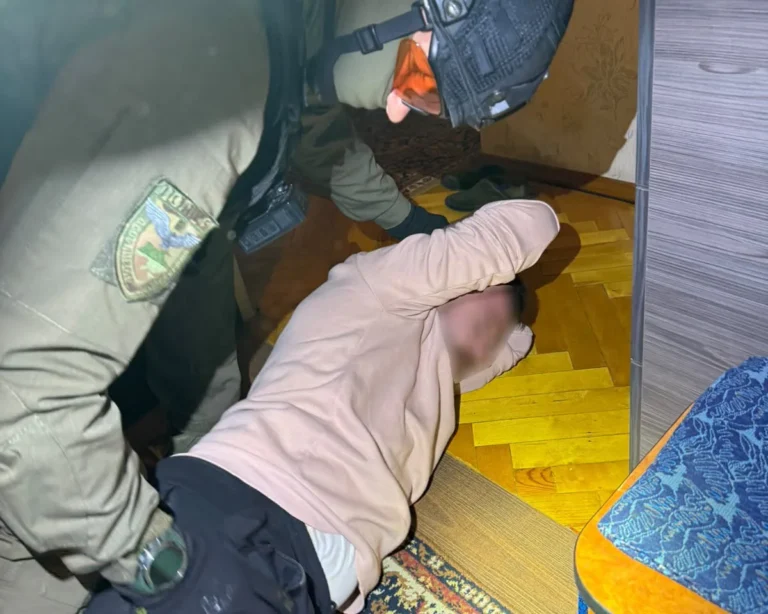 У Львові затримали чоловіка за напад з ножем на військового ТЦК