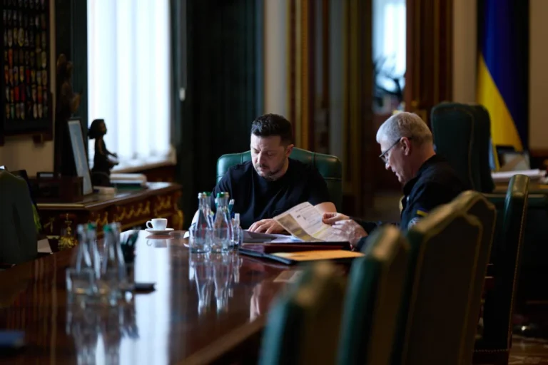 Пріоритетом атак рф є компанії України, що розвивають ракетне виробництво – Зеленський