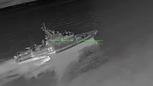 Мадяр" показав, як його "птахи" вполювали сторожовий корабель та ЗРГК "Панцир