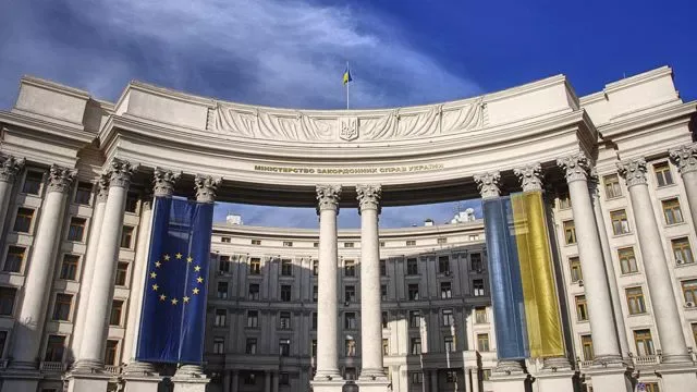 Україна передасть відкритий лист Зеленського до путіна через дипломатичні канали, очікуємо змістовну відповідь – МЗС