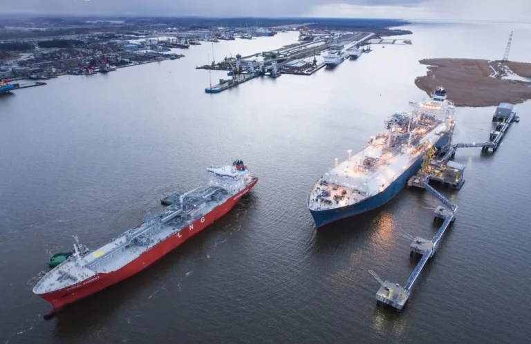 “Нафтогаз” вперше забронював потужності LNG-терміналу в Європі до 2044 року