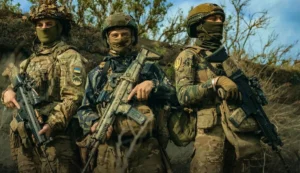 Виплати 300 тисяч та звільнення зі служби: у Міноборони розповіли про нові правила для військових