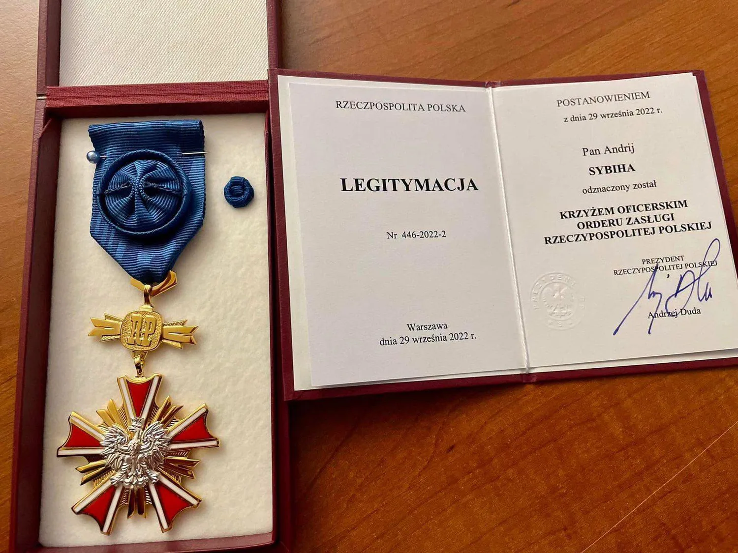 Сибіга назвав позбавлення Зеленського ордена Білого орла