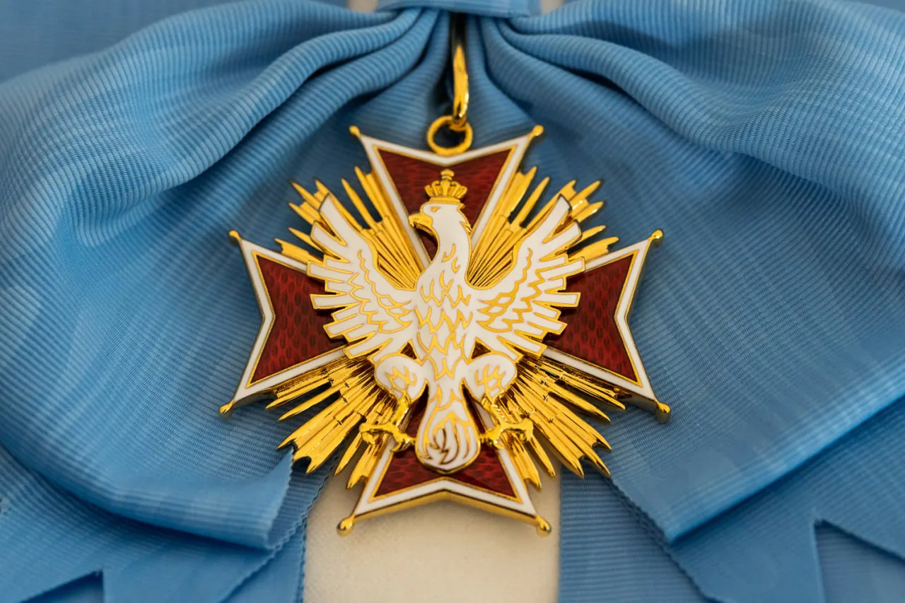 Президент Польщі позбавив Зеленського ордена Білого Орла