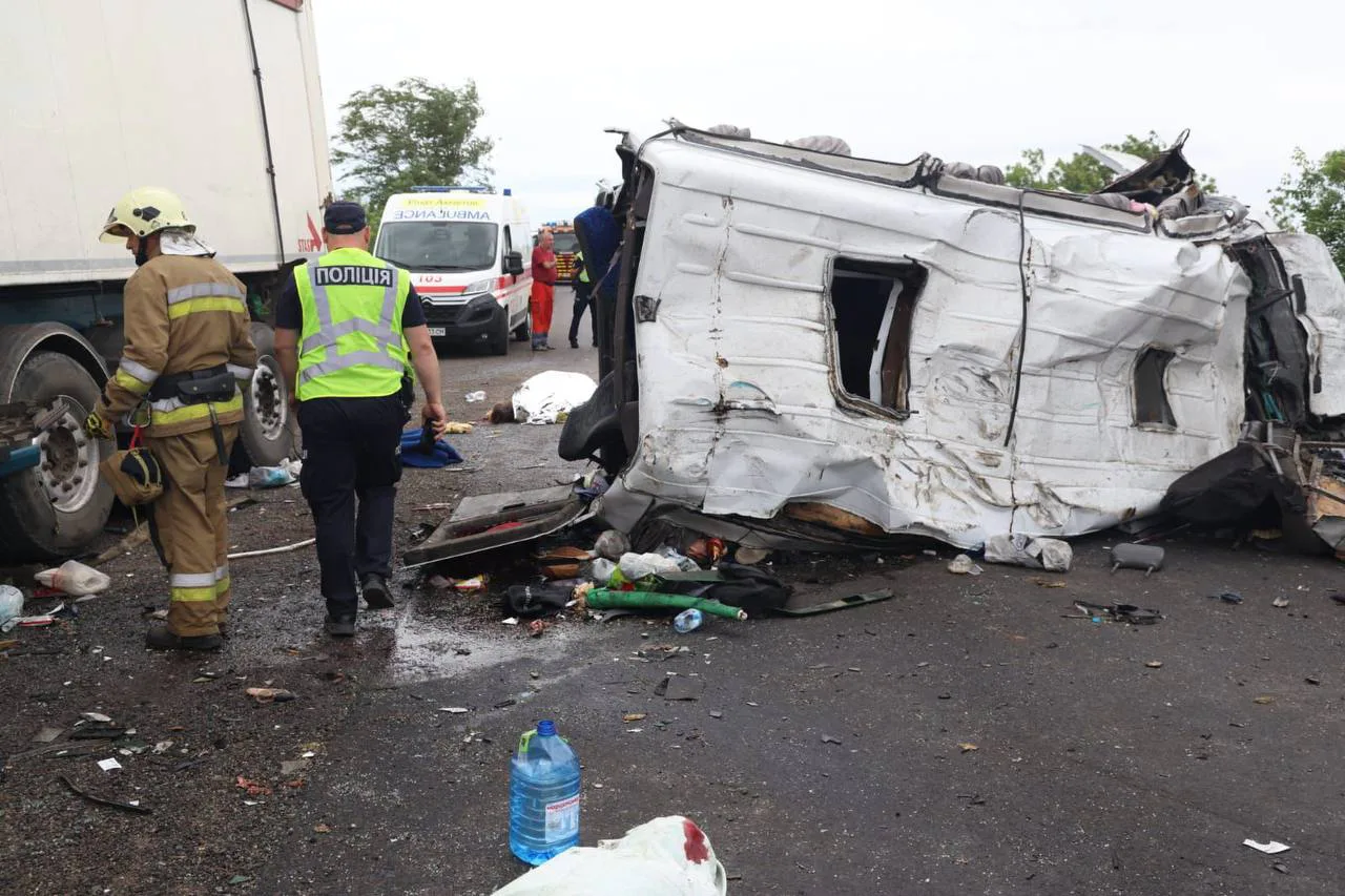 На Миколаївщині оголосили підозру водієві, який спровокував ДТП із 12 загиблими