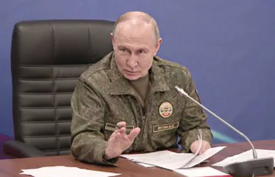 путін не готовий до мирних переговорів щонайменше до 2027 року – FT