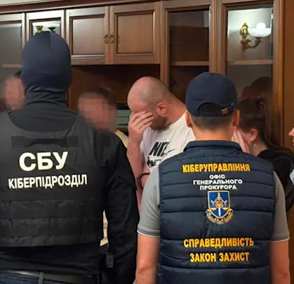 Генпрокурор: з початку року правоохоронці ліквідували кол-центрів на 2 тисячі робочих місць