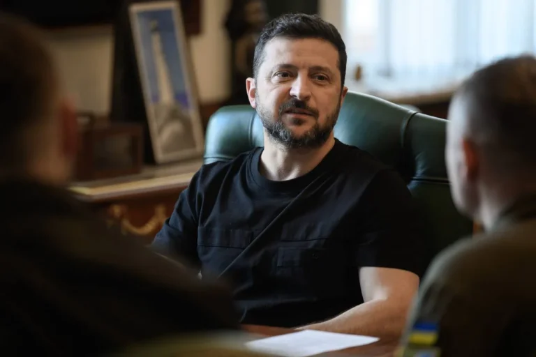 Зеленський: визначено порядок дій у відповідь на російський терор після ударів рф у тому числі по Київщині і морському коридору